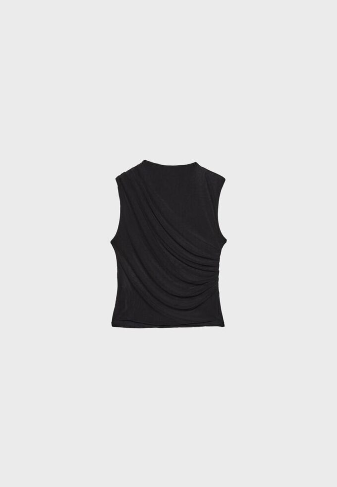 T-Shirt aus gerafftem Tüll T-Shirt aus gerafftem Tüll