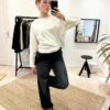 T-Shirt aus zwei Materialien T-Shirt aus zwei Materialien