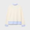 T-Shirt aus zwei Materialien T-Shirt aus zwei Materialien