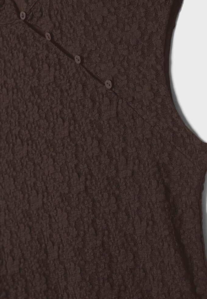 T-Shirt im Qipao-Stil aus Spitze T-Shirt im Qipao-Stil aus Spitze