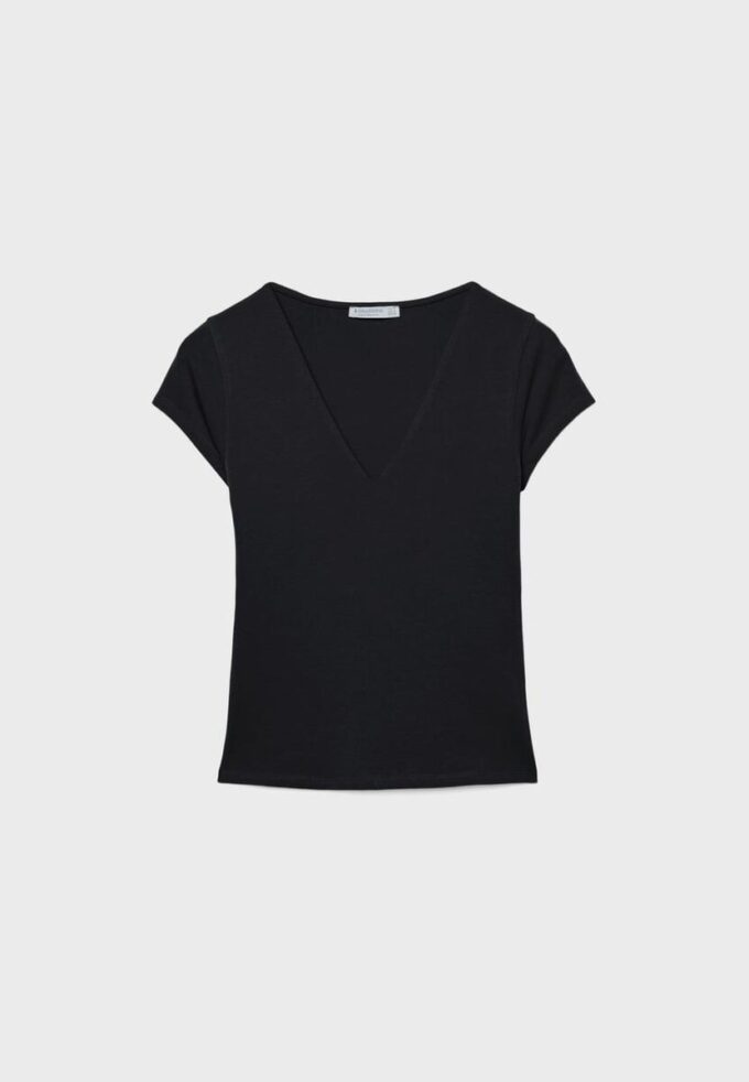 T-Shirt mit V-Ausschnitt und kurzen Ärmeln