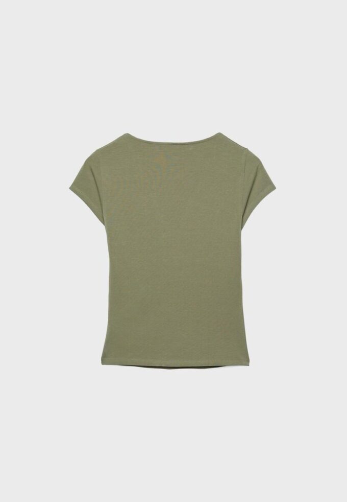 T-Shirt mit V-Ausschnitt und kurzen Ärmeln