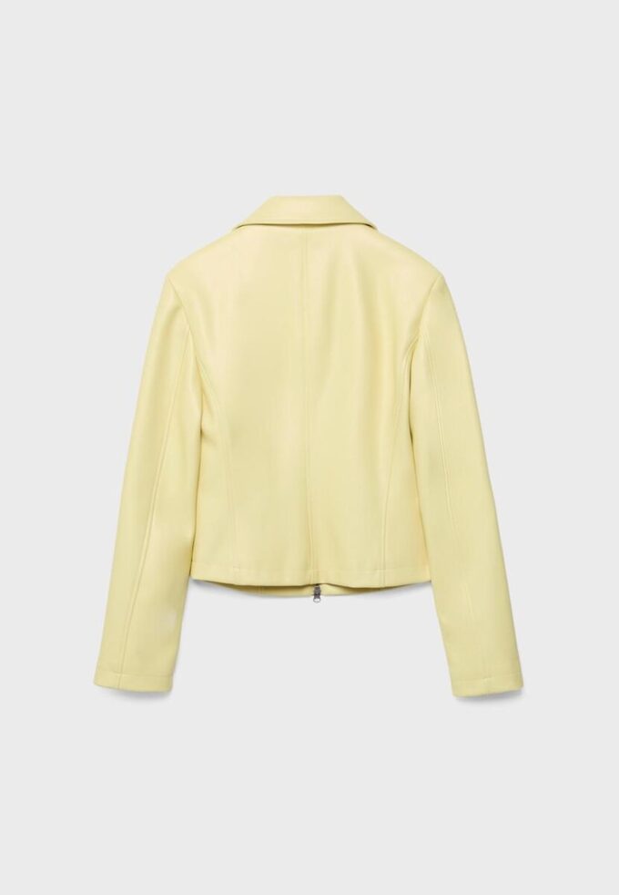 Taillierte Jacke in Lederoptik