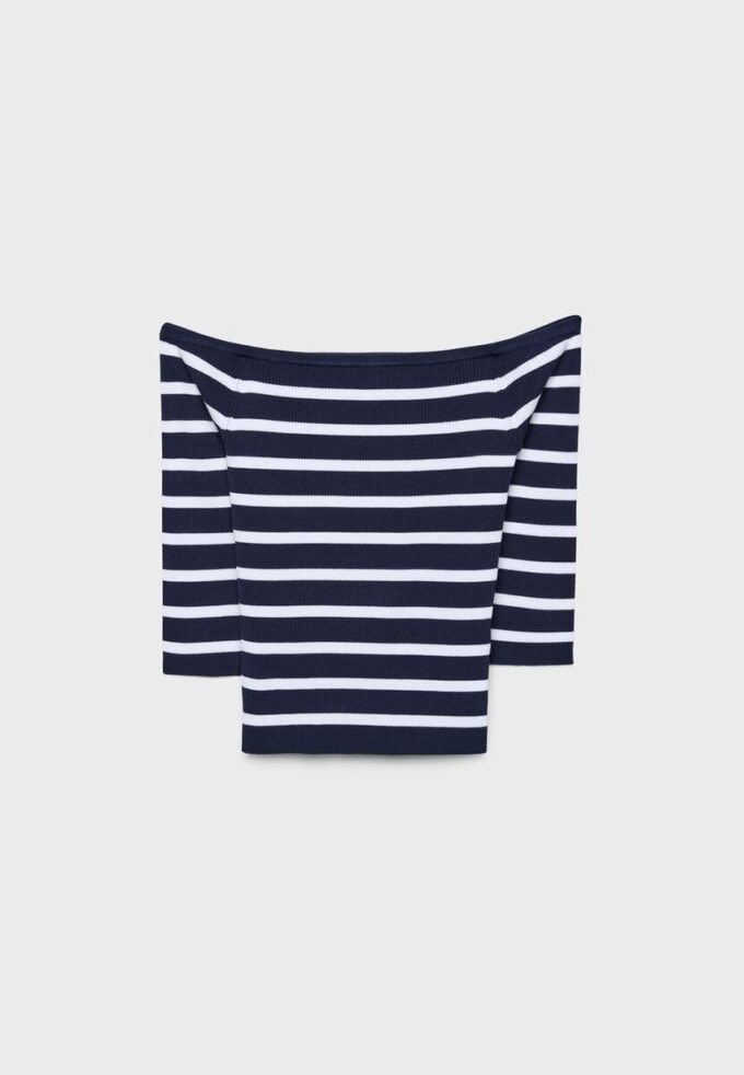 Taillierter gestreifter Strickpullover