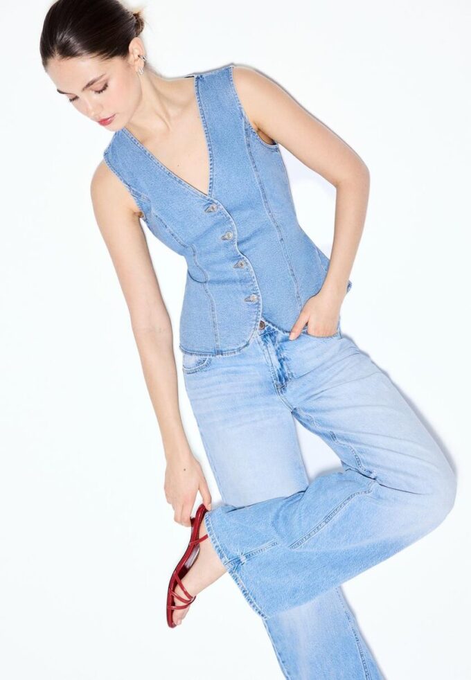 Tailliertes Denim-Oberteil Tailliertes Denim-Oberteil