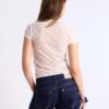 Tailliertes T-Shirt mit Spitze und grafischem Detail