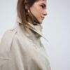 Trenchcoat mit hohem Kragen