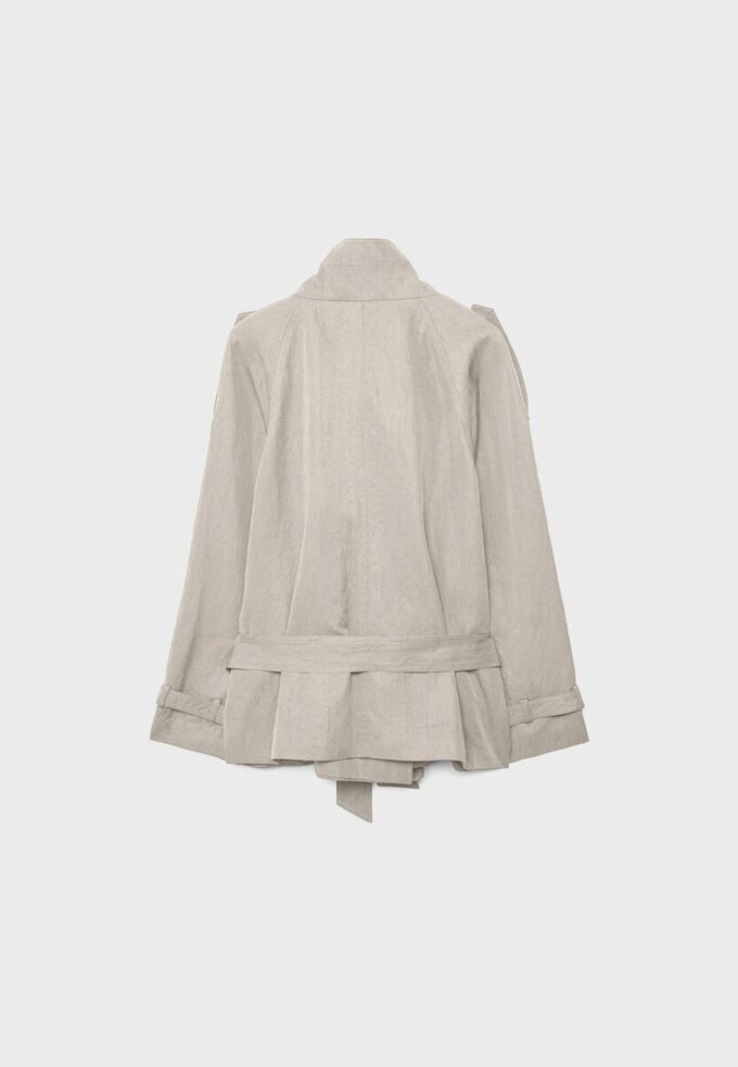 Trenchcoat mit hohem Kragen