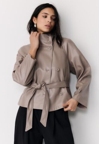 Trenchcoat mit hohem Kragen in Lederoptik