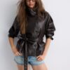 Trenchcoat mit hohem Kragen in Lederoptik
