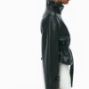 Trenchcoat mit hohem Kragen in Lederoptik Trenchcoat mit hohem Kragen in Lederoptik