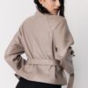 Trenchcoat mit hohem Kragen in Lederoptik Trenchcoat mit hohem Kragen in Lederoptik