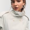 Trenchcoat mit hohem Kragen und Gürtel