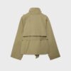 Trenchcoat mit hohem Kragen und Gürtel Trenchcoat mit hohem Kragen und Gürtel