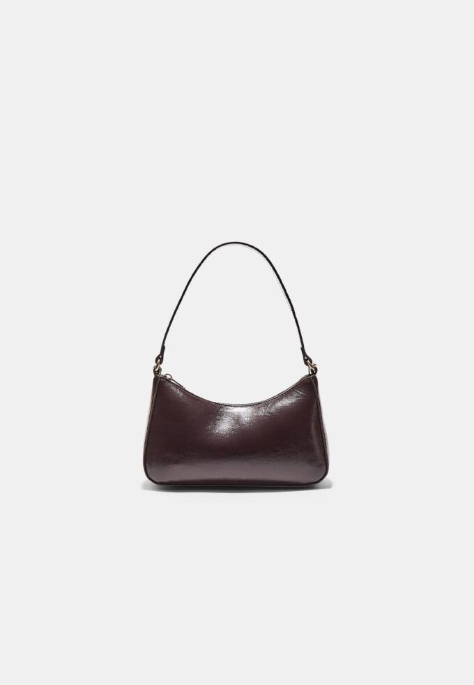 Umhängetasche mit langer Kette Umhängetasche mit langer Kette