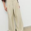 Verstellbare Hose mit extra weitem Bein Verstellbare Hose mit extra weitem Bein