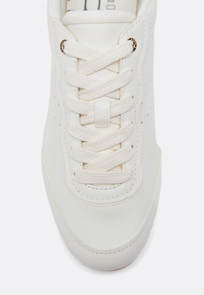 Weiche Sneaker mit flacher Sohle