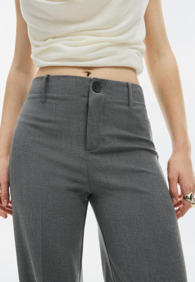 Weit geschnittene Hose Weit geschnittene Hose