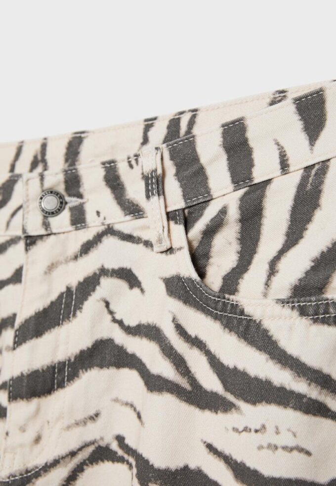 Weit geschnittene Hose Weit geschnittene Hose