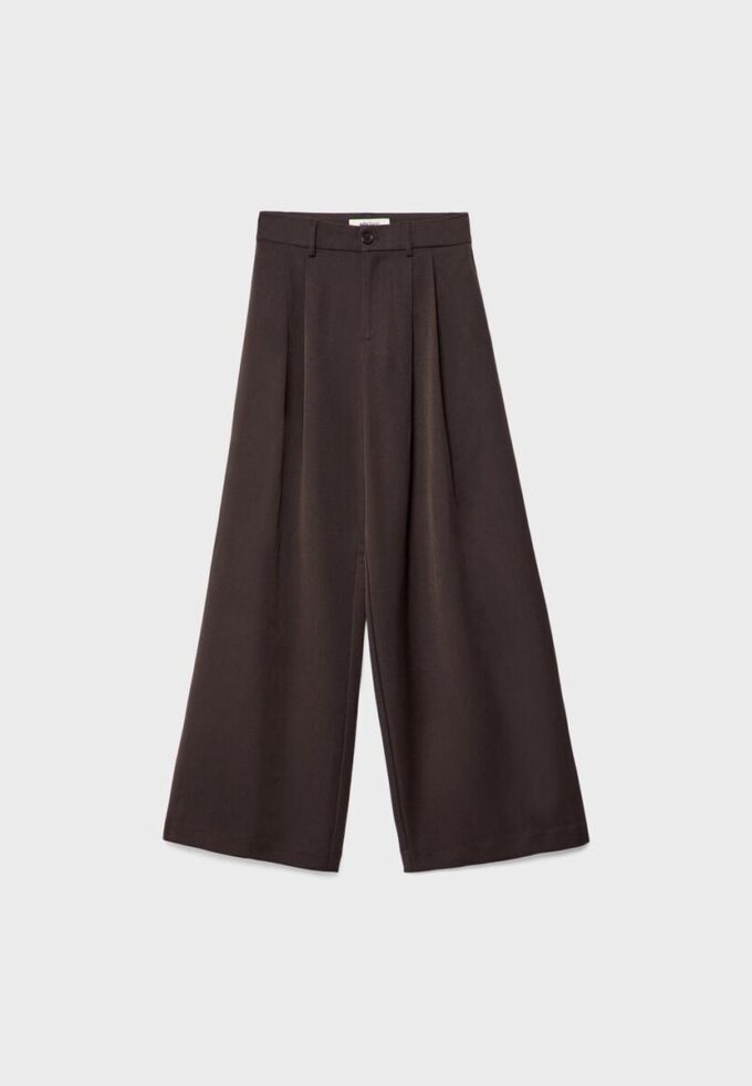 Weit geschnittene, taillierte Hose mit Abnähern