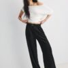 Wide Leg Hosen mit Schnallendetail