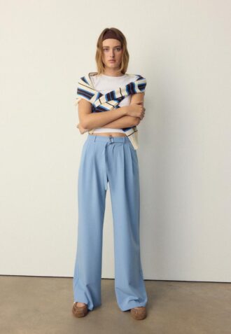 Wide Leg Hosen mit Schnallendetail