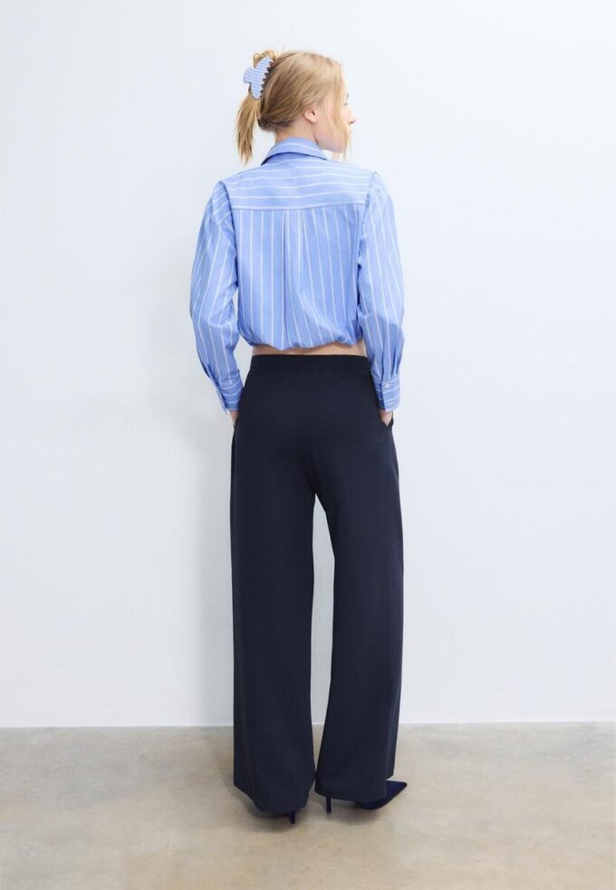 Wide Leg Hosen mit Schnallendetail