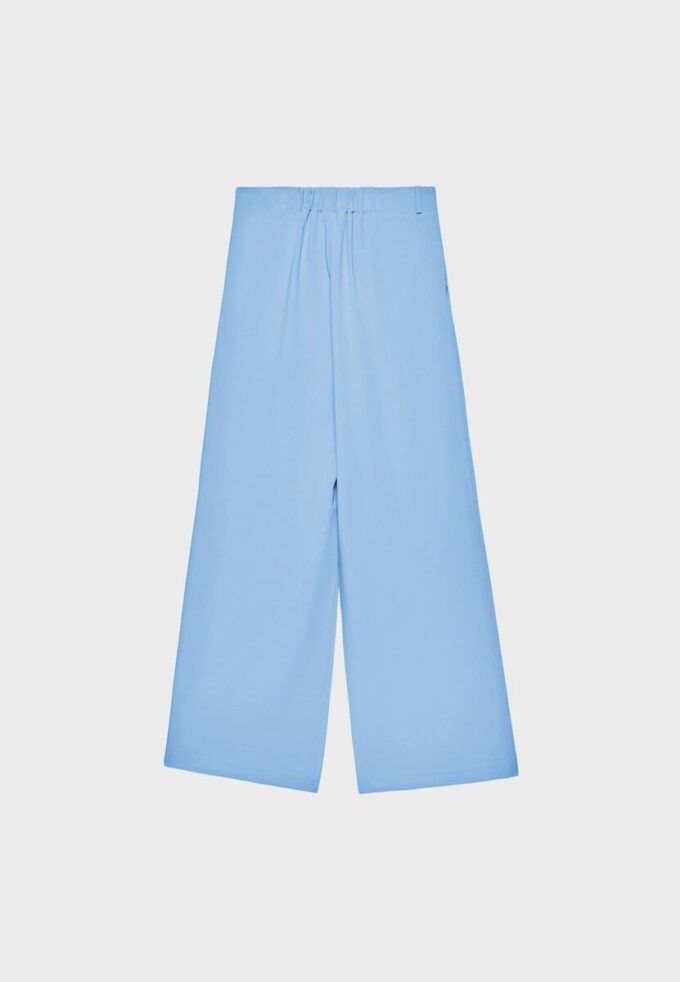 Wide Leg Hosen mit Schnallendetail