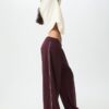 Wide Leg Plüschhose mit Zierdetails