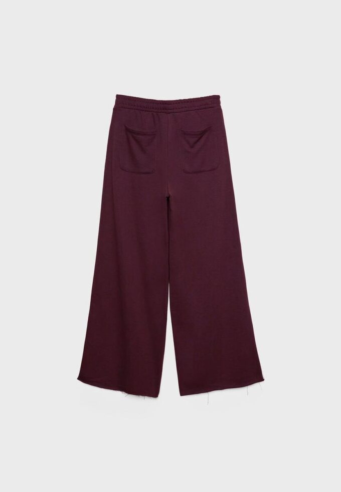 Wide Leg Plüschhose mit Zierdetails