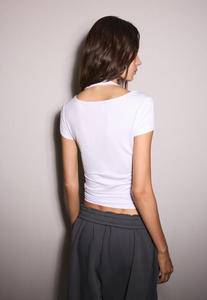 Zeilagiges Kurzarm-T-Shirt
